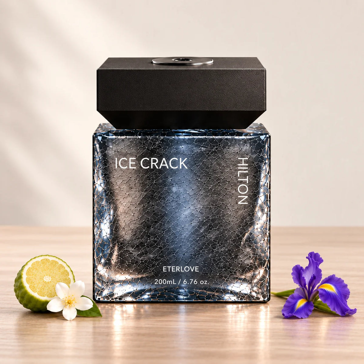 EterLove Northland automatic scent diffuser main product photograph